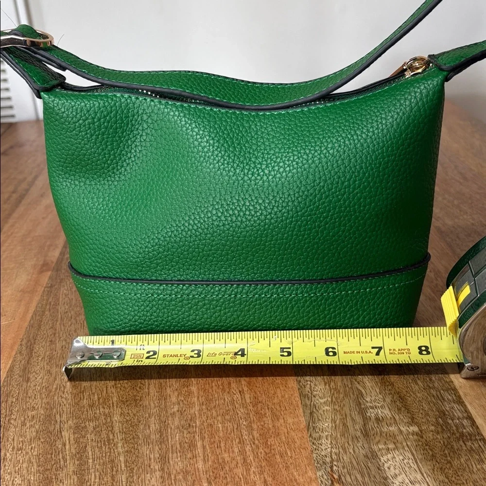 Unbranded Kelly Green ManMade Materials Small Handbag